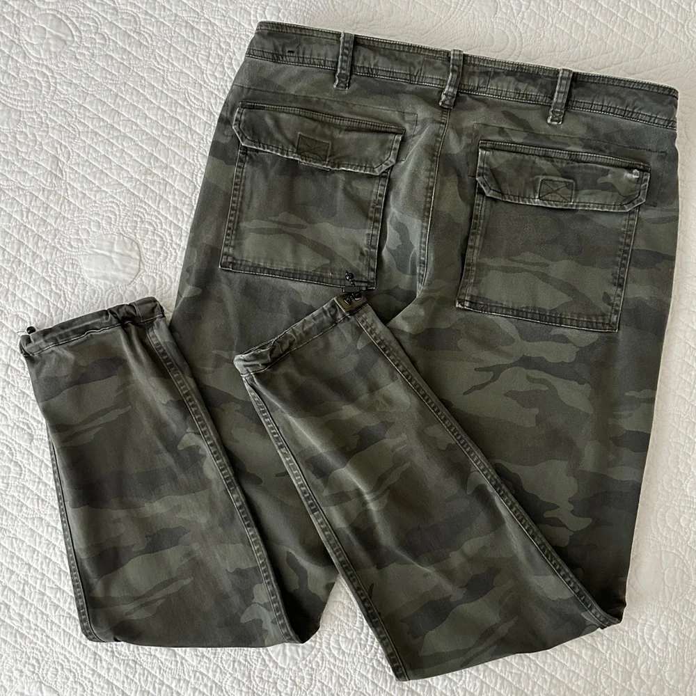 Abercrombie & Fitch Green Camo Utility Jogger Pants Y2K Paratrooper Mens 34W 32L